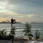 Depa Hermoso a 30 metros de la Playa
